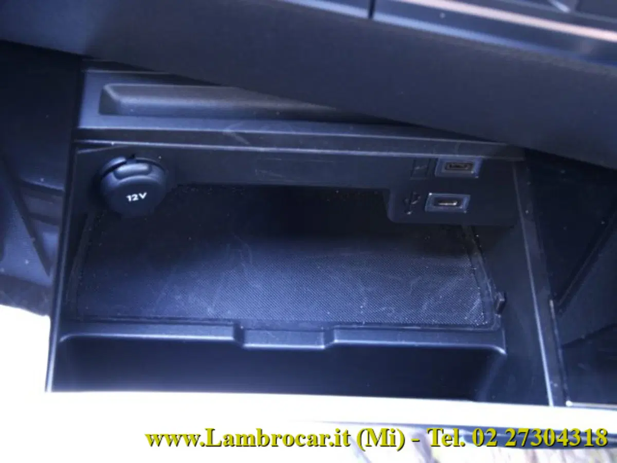 Opel Astra Station Wagon usata a Milano (17)