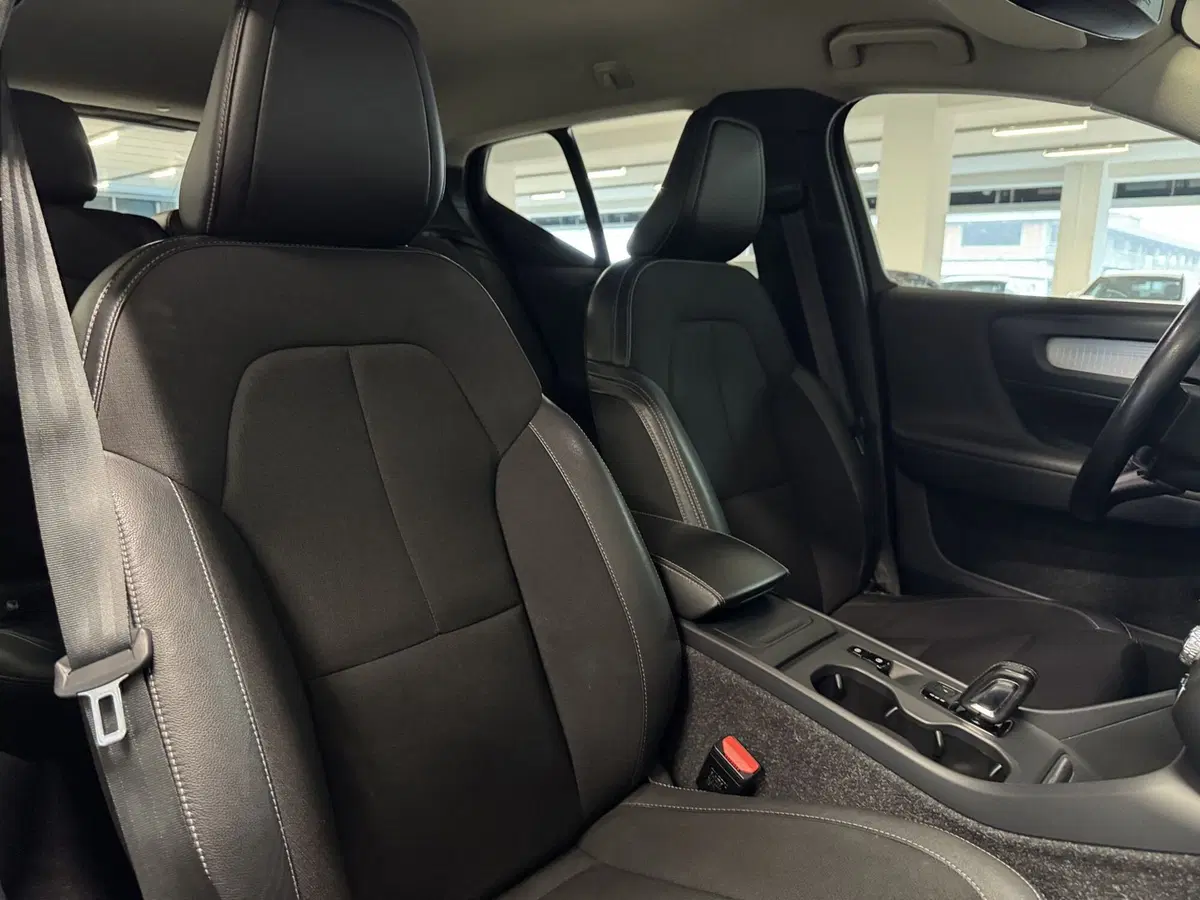 Volvo XC40 usata a Messina (8)