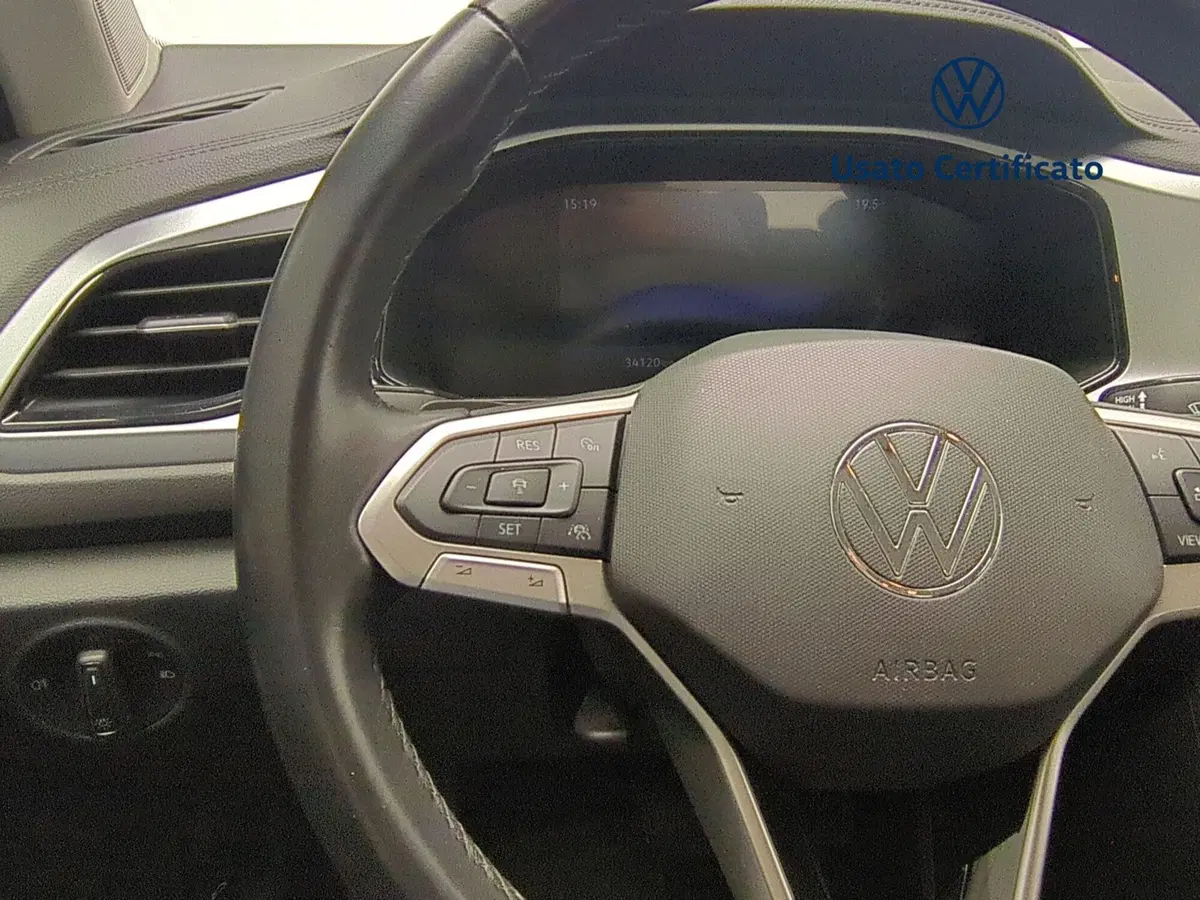 Volkswagen T-Roc usata a Avellino (17)