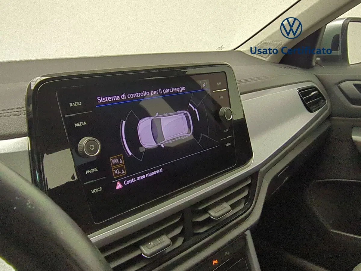 Volkswagen T-Roc usata a Avellino (18)