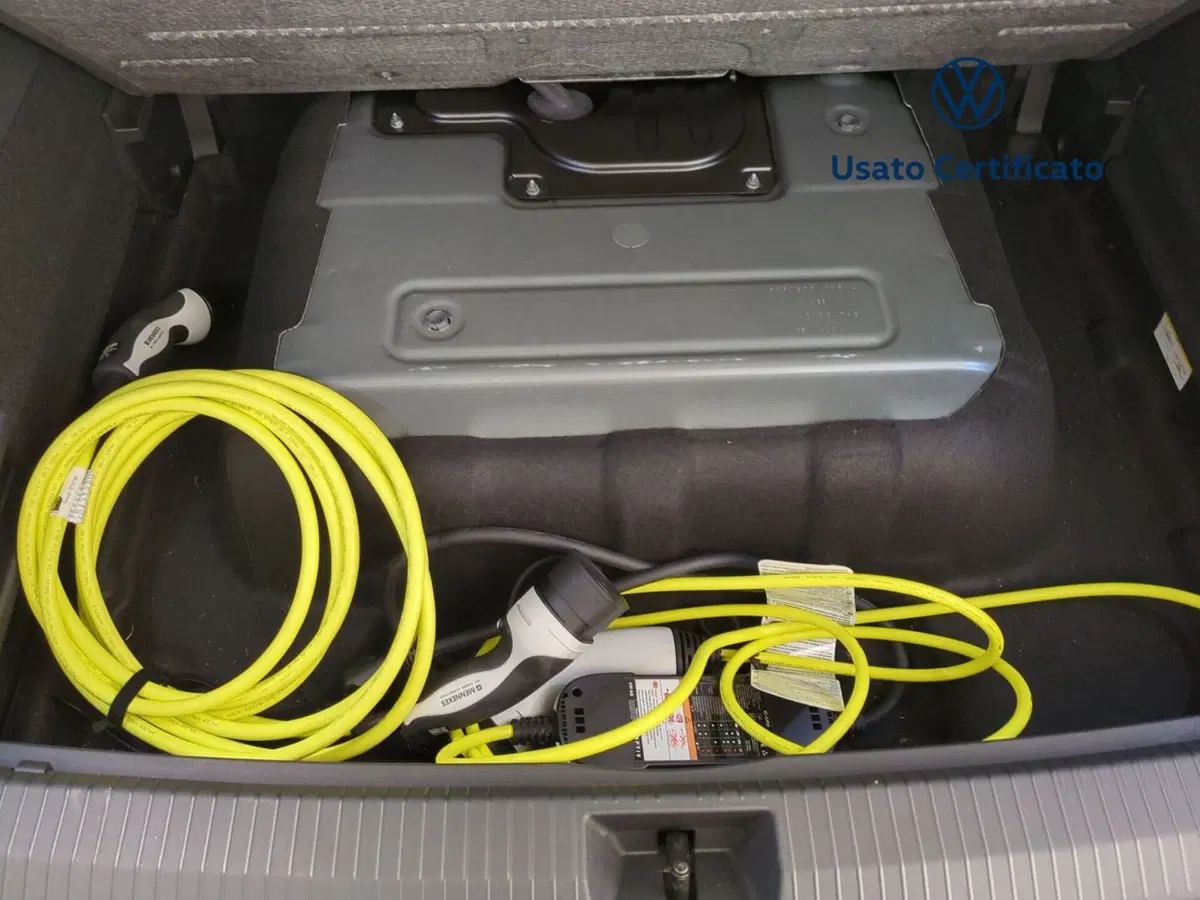 Volkswagen Tiguan usata a Avellino (17)