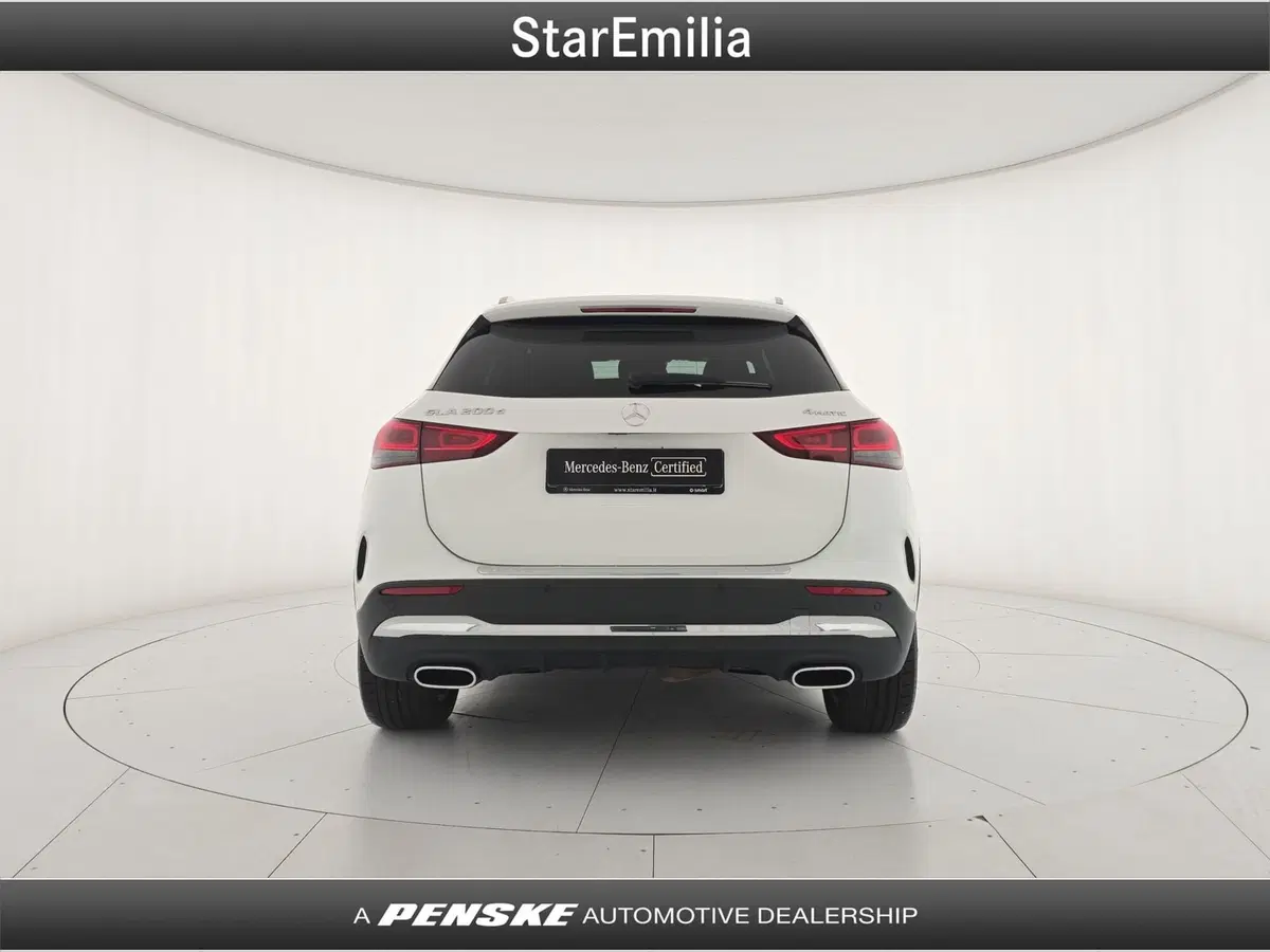 Mercedes-Benz GLA SUV usata a Bologna (4)