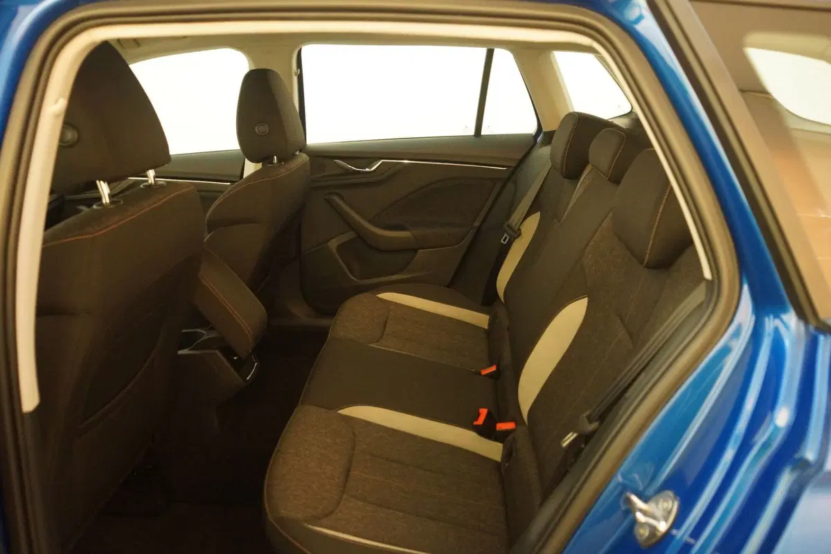 Skoda Kamiq usata a Torino (8)
