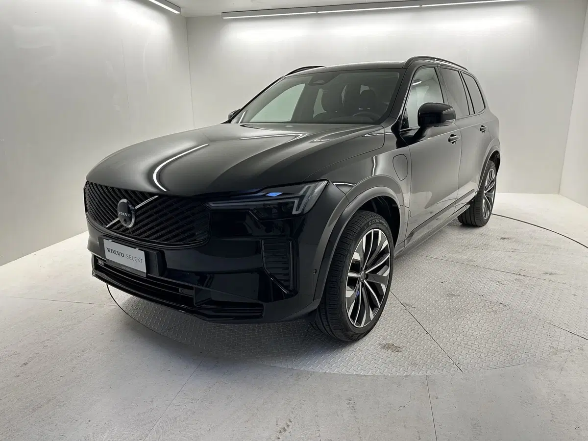 Volvo XC90 usata a Bergamo