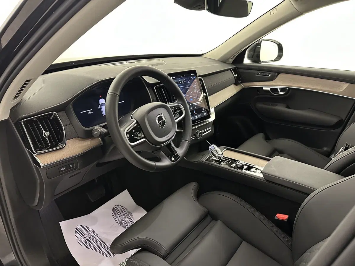 Volvo XC90 usata a Bergamo (10)