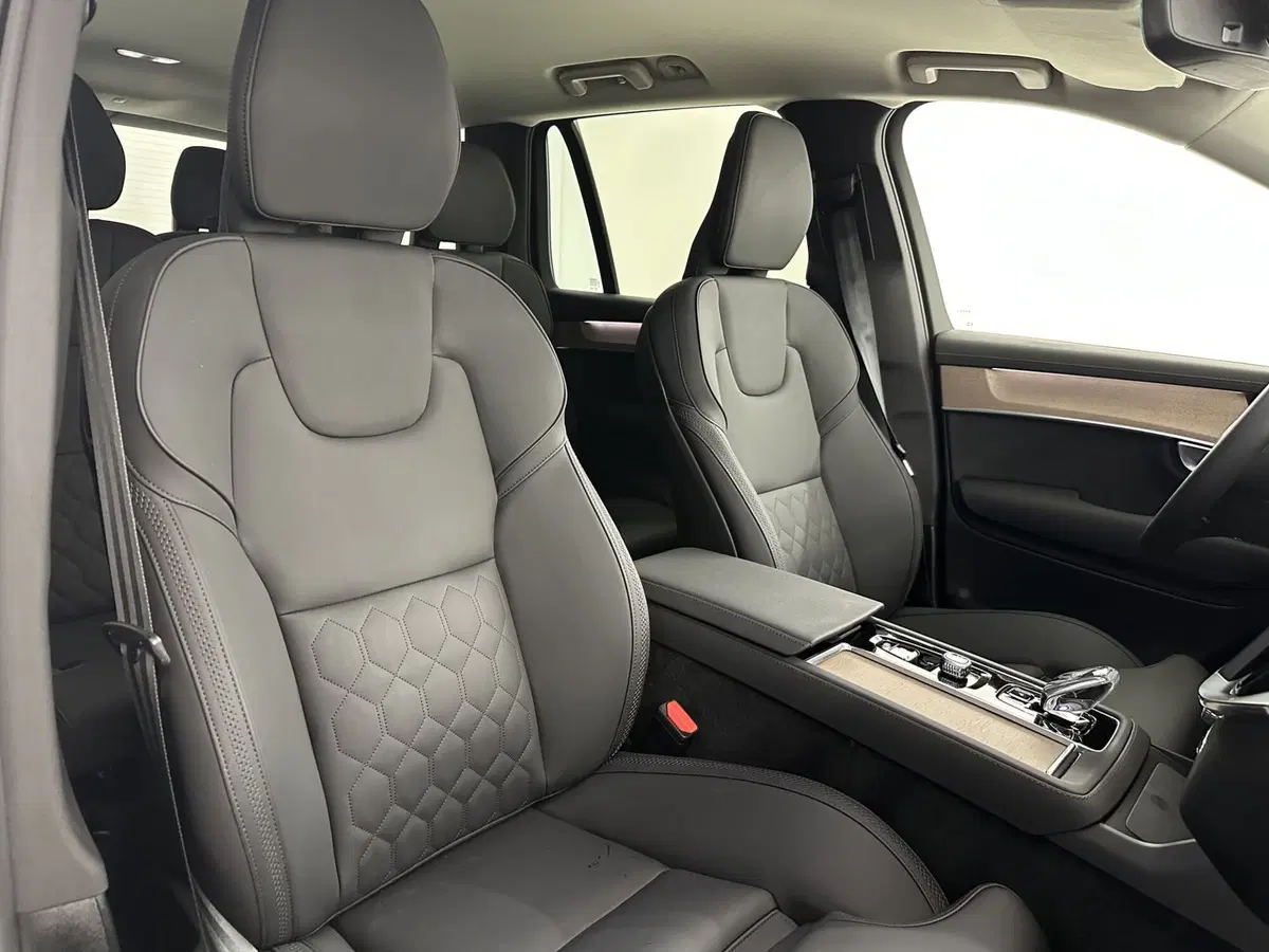 Volvo XC90 usata a Bergamo (11)