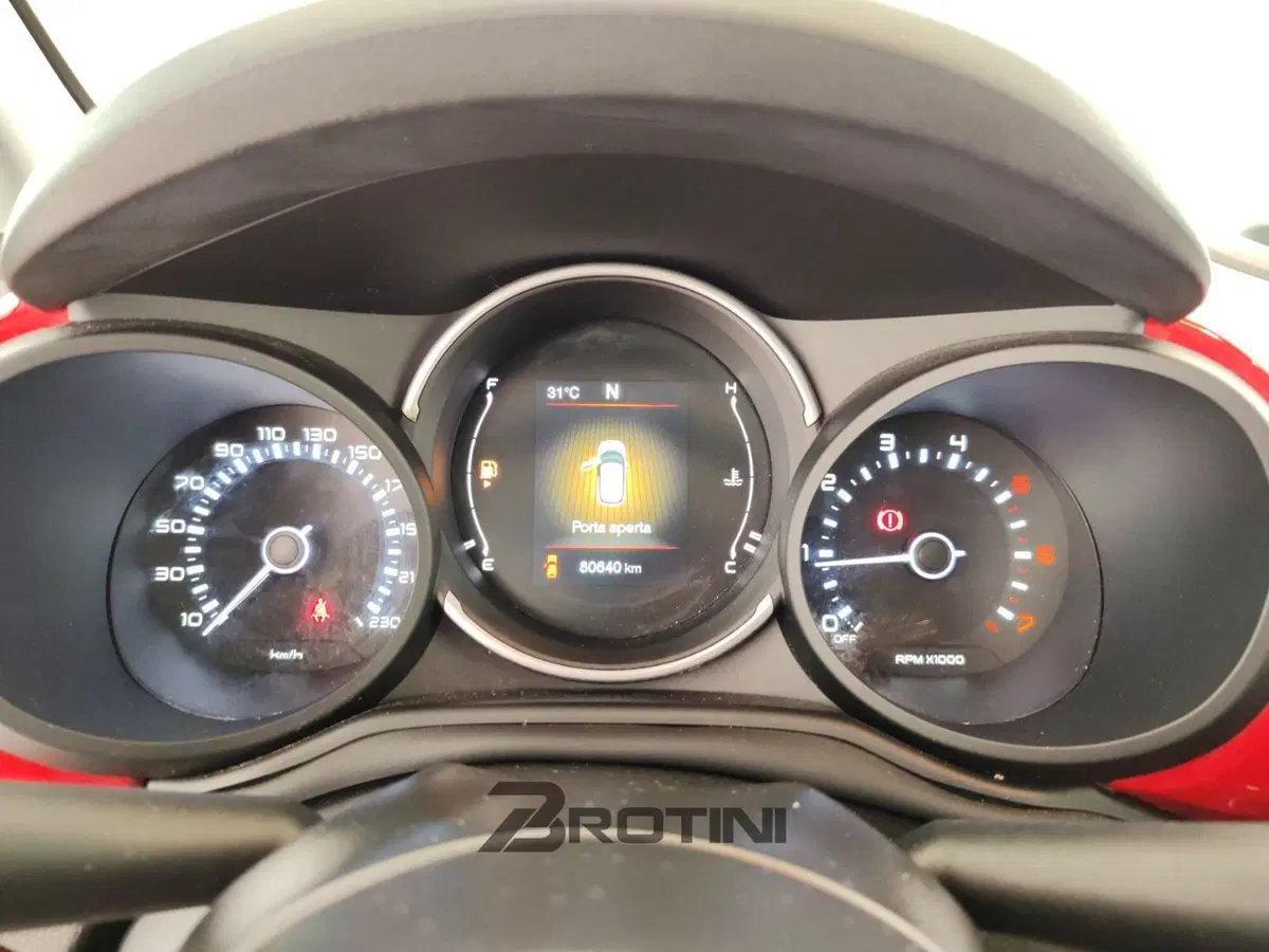 Fiat 500L usata a Massa-Carrara (15)