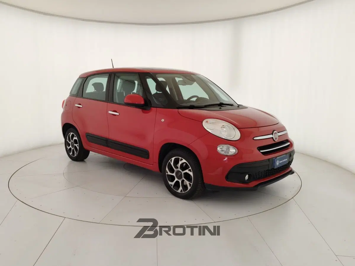 Fiat 500L usata a Massa-Carrara (4)