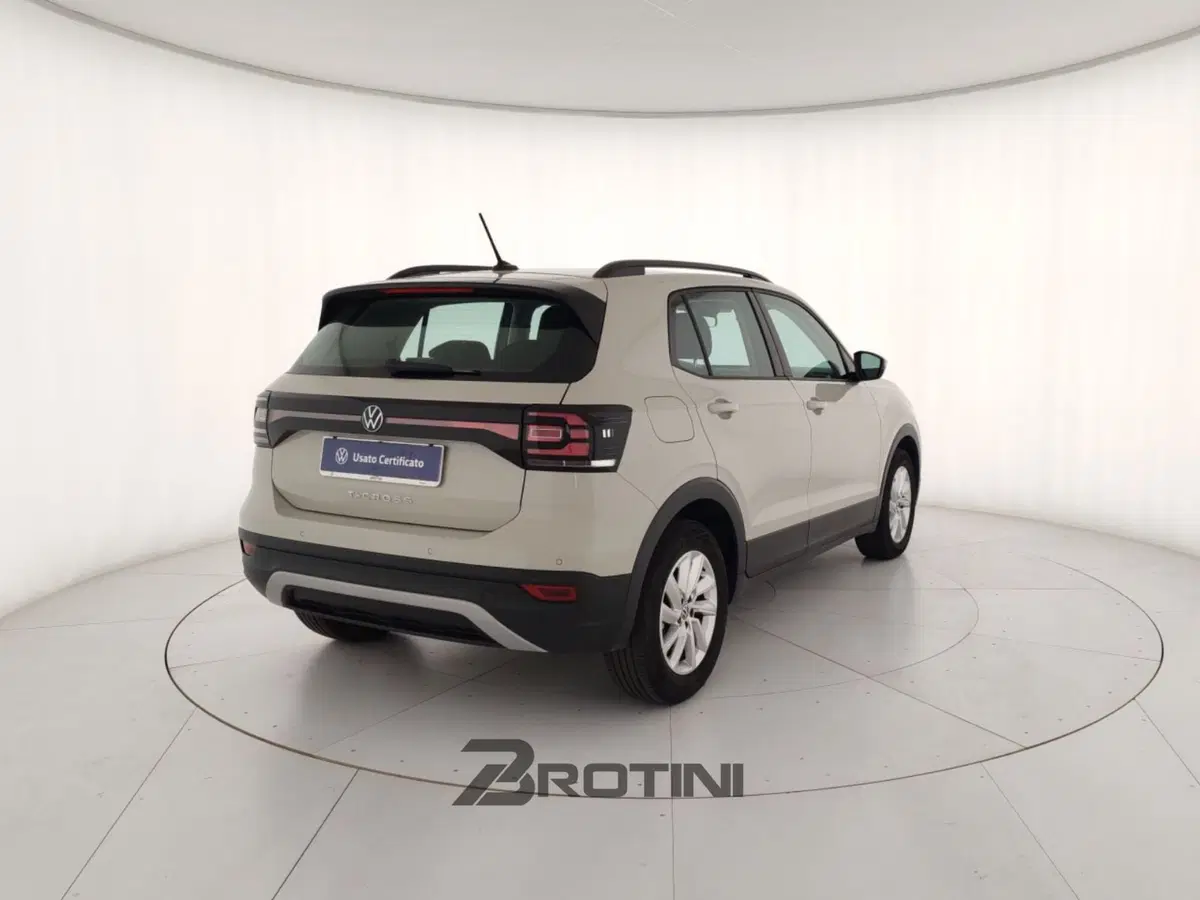 Volkswagen T-Cross usata a Massa-Carrara (3)