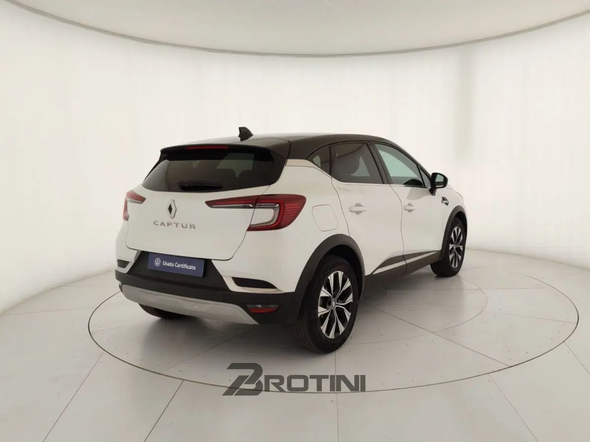 Renault Captur usata a Massa-Carrara (3)