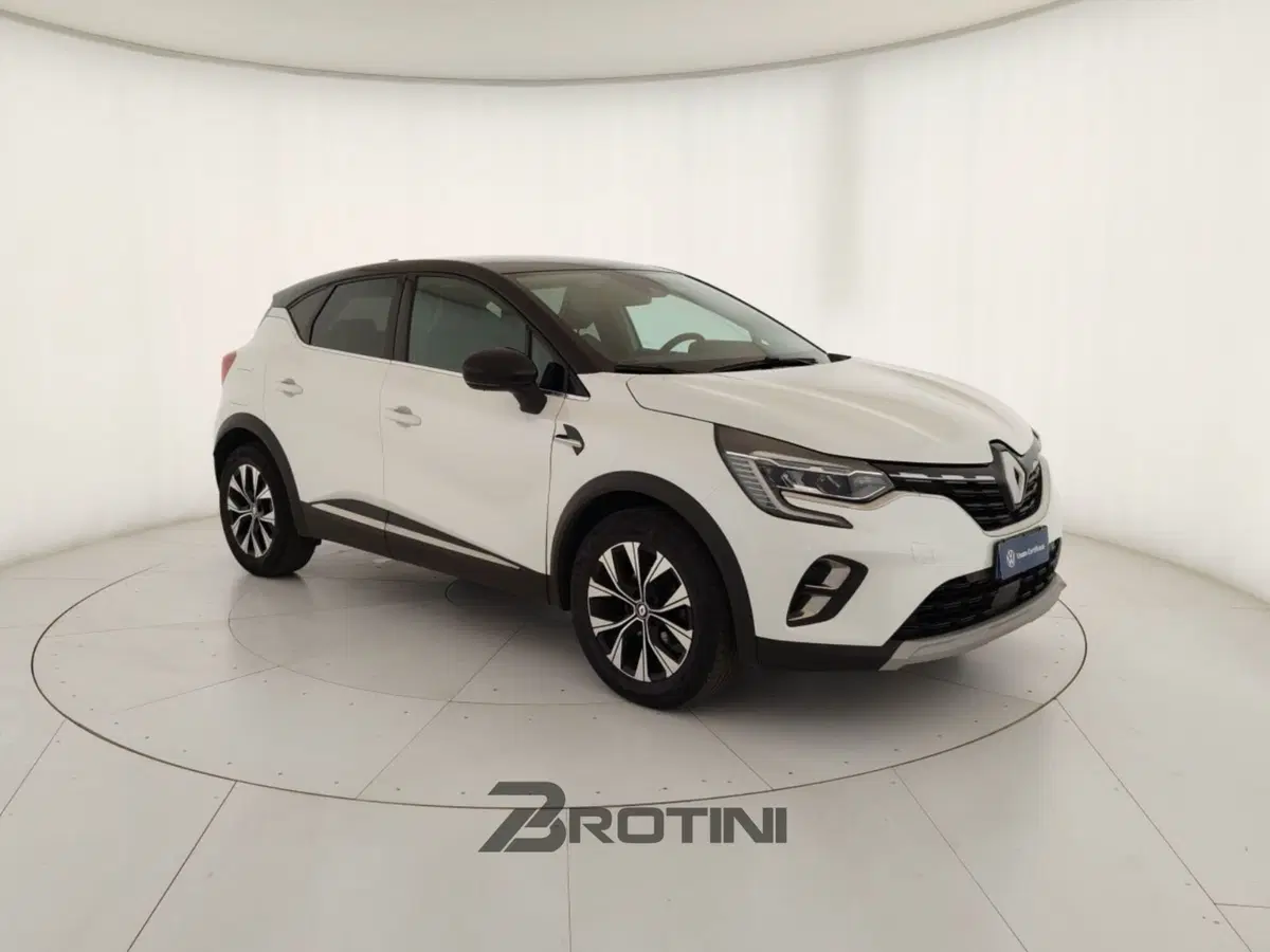 Renault Captur usata a Massa-Carrara (4)