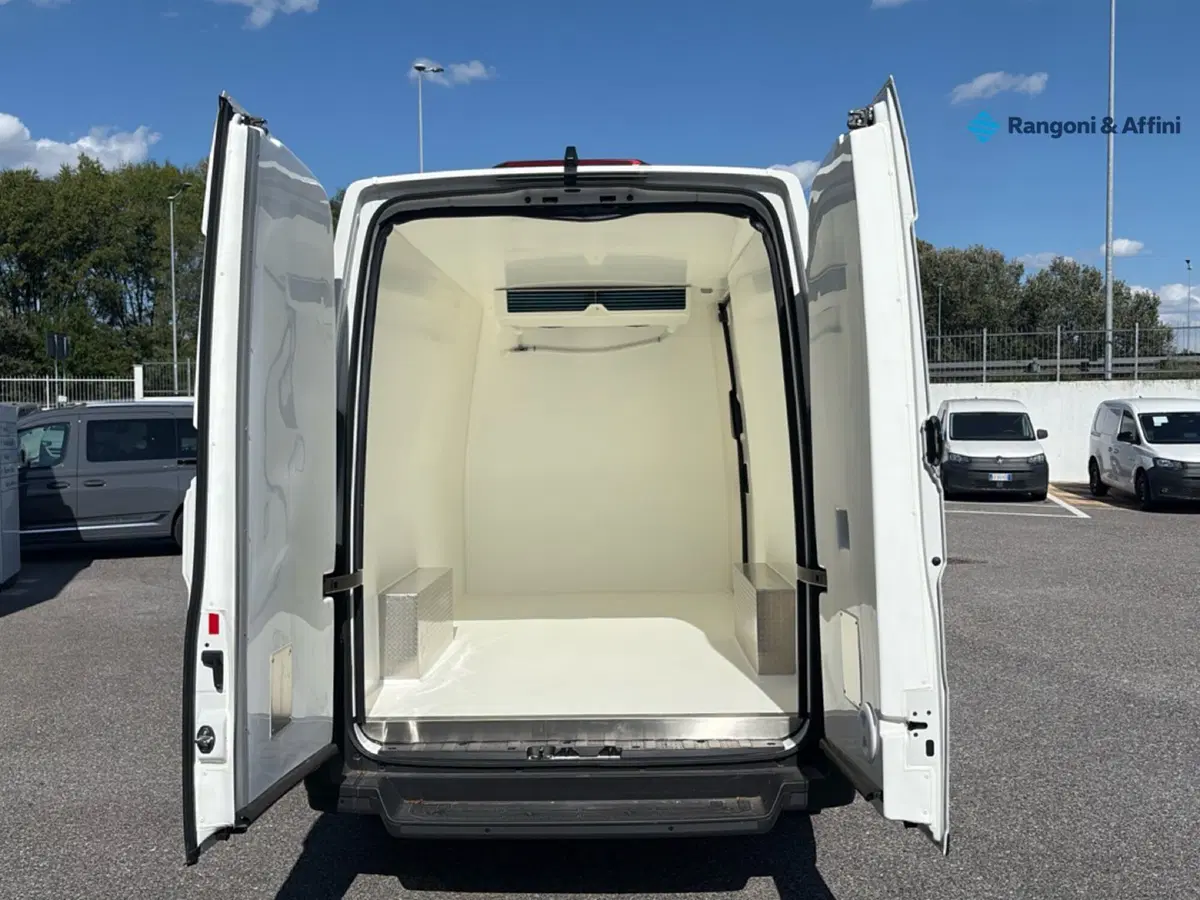 Volkswagen Veicoli Commerciali e-crafter Furgone nuova a Mantova (10)