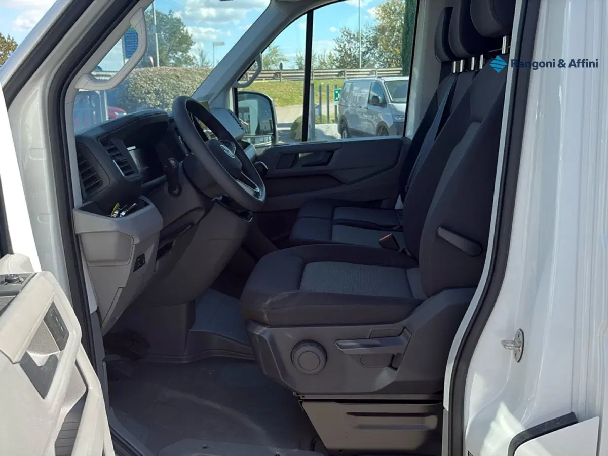Volkswagen Veicoli Commerciali e-crafter Furgone nuova a Mantova (13)