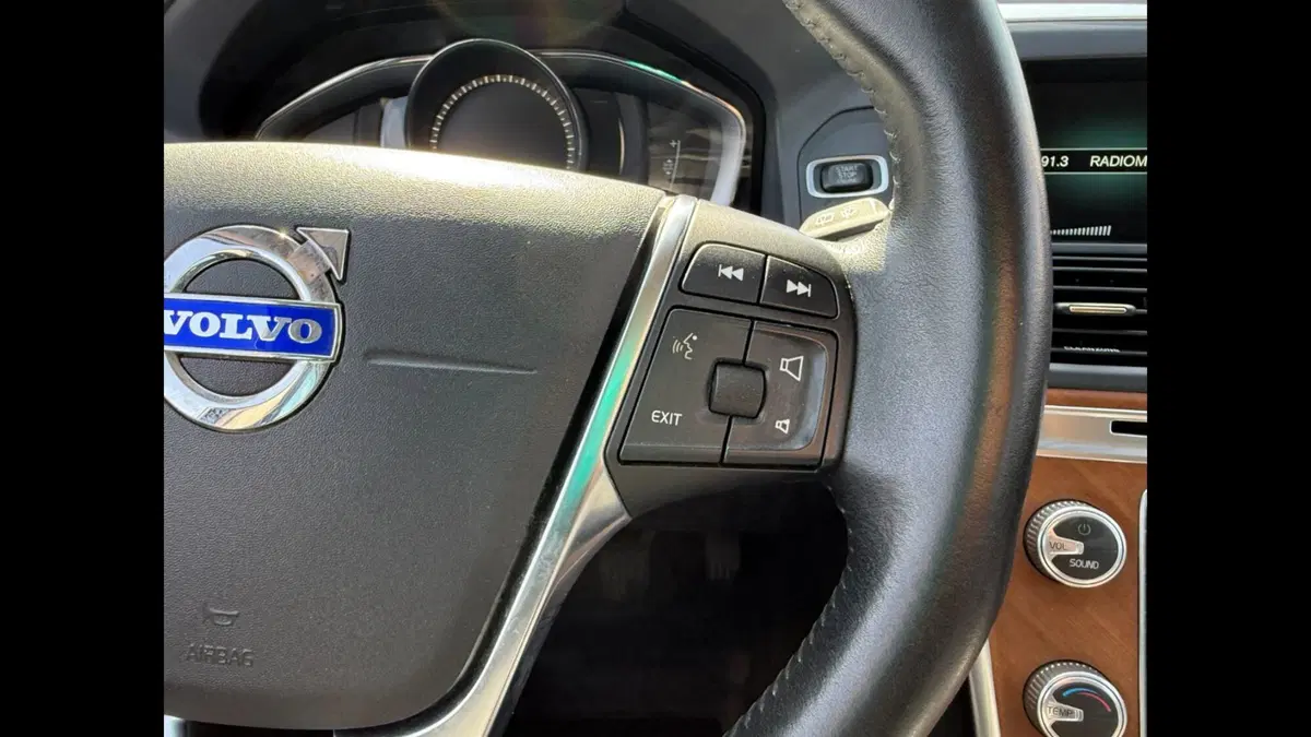 Volvo XC60 usata a Palermo (15)