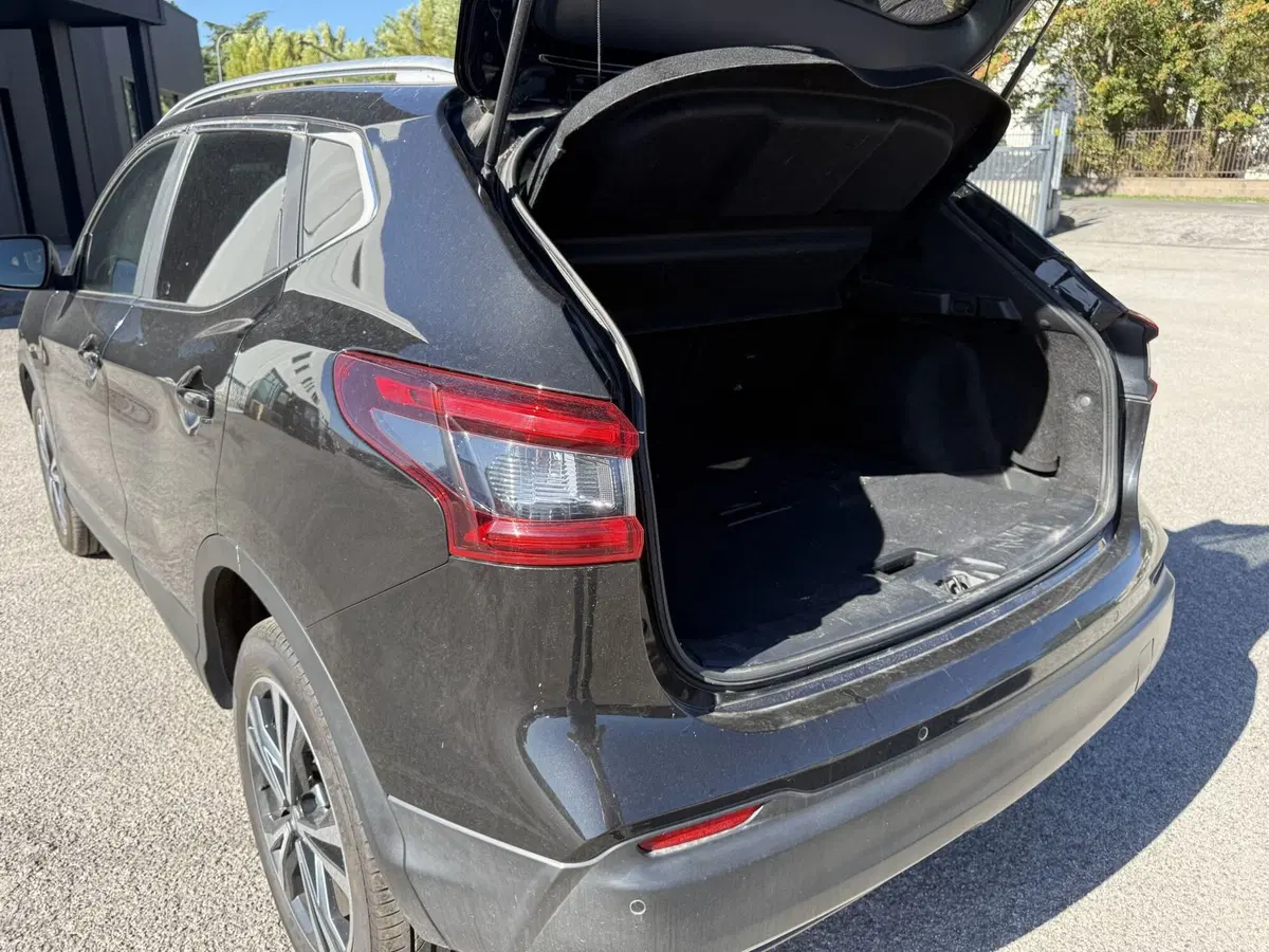 Nissan Qashqai usata a Perugia (15)