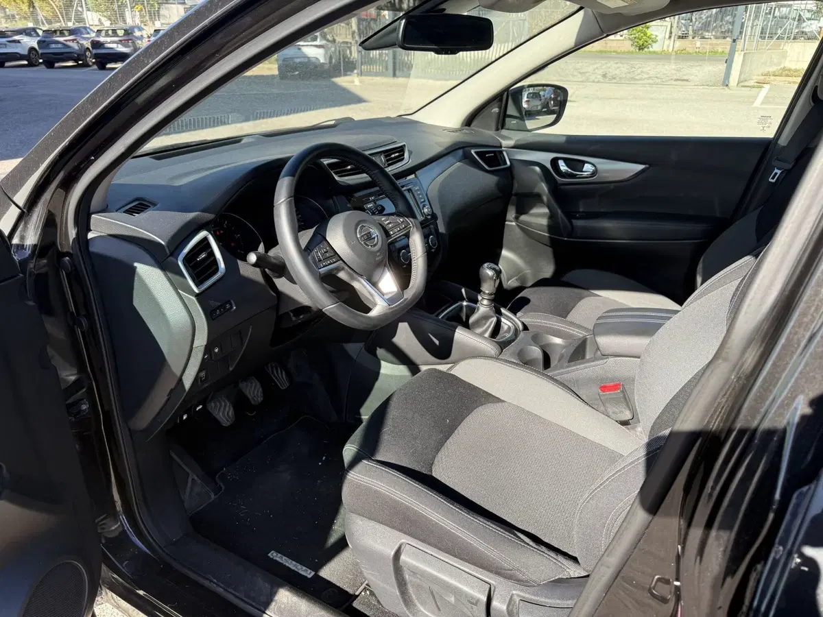 Nissan Qashqai usata a Perugia (9)
