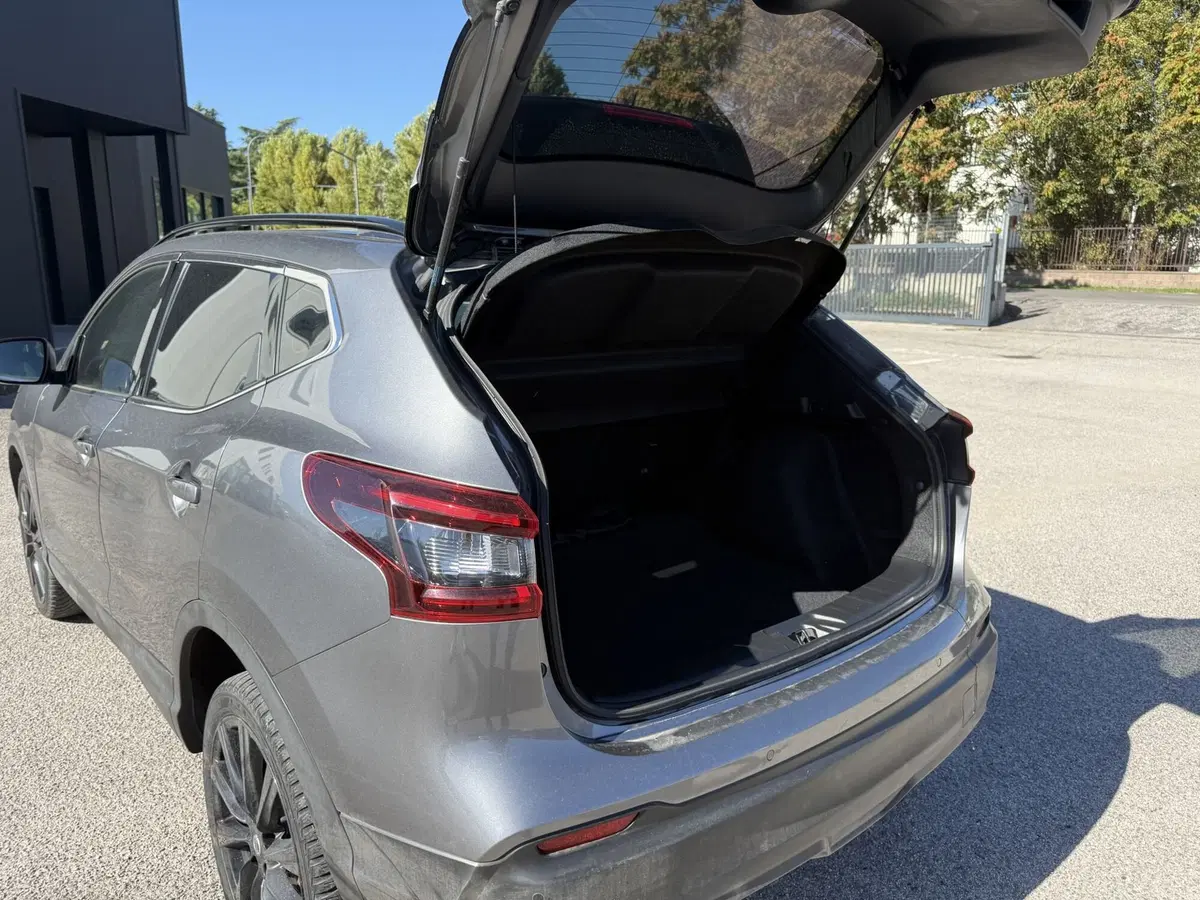 Nissan Qashqai usata a Perugia (15)
