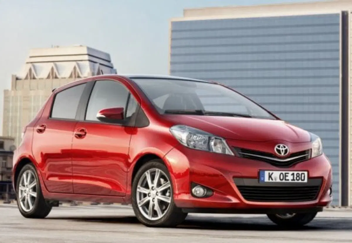 Toyota Yaris usata a Palermo (11)