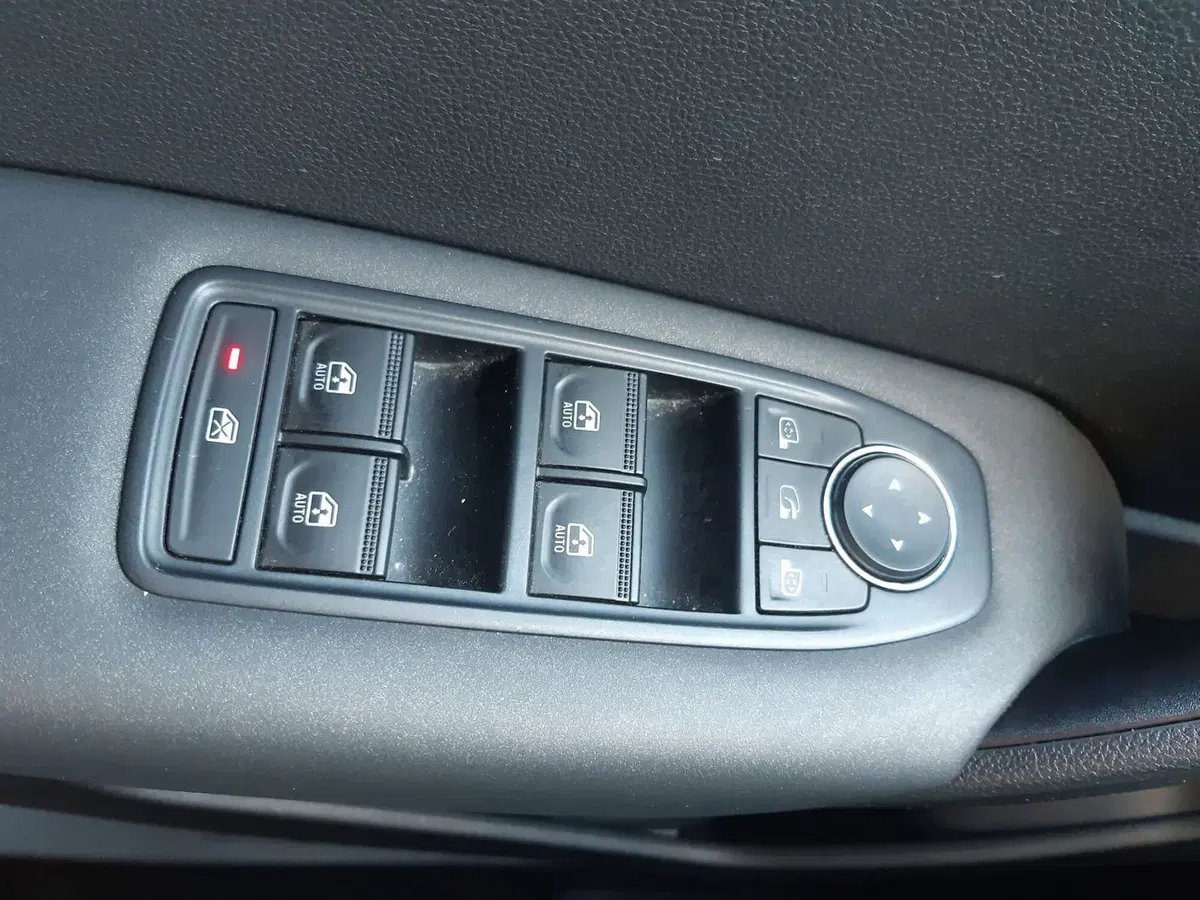 Renault Captur usata a Firenze (13)