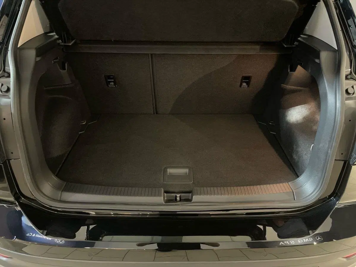 Volkswagen T-Cross usata a Prato (8)