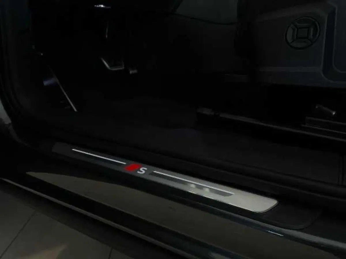 Audi Q3 Sportback usata a Pistoia (14)