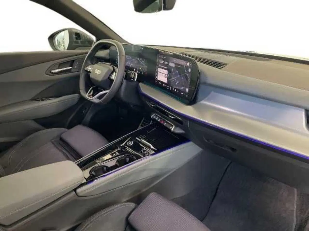 Audi Q3 Sportback usata a Pistoia (3)