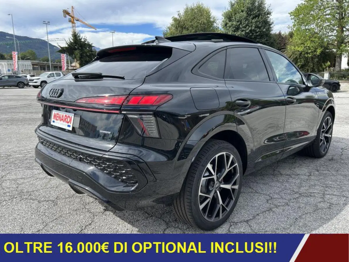 Audi Q3 Sportback nuova a Cuneo (3)