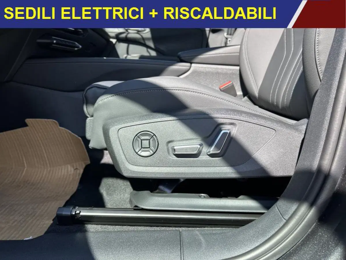 Audi Q3 Sportback nuova a Cuneo (13)