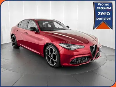 Alfa Romeo Giulia 2.0 t Veloce Q4 280cv auto del 2023 usata a Milano