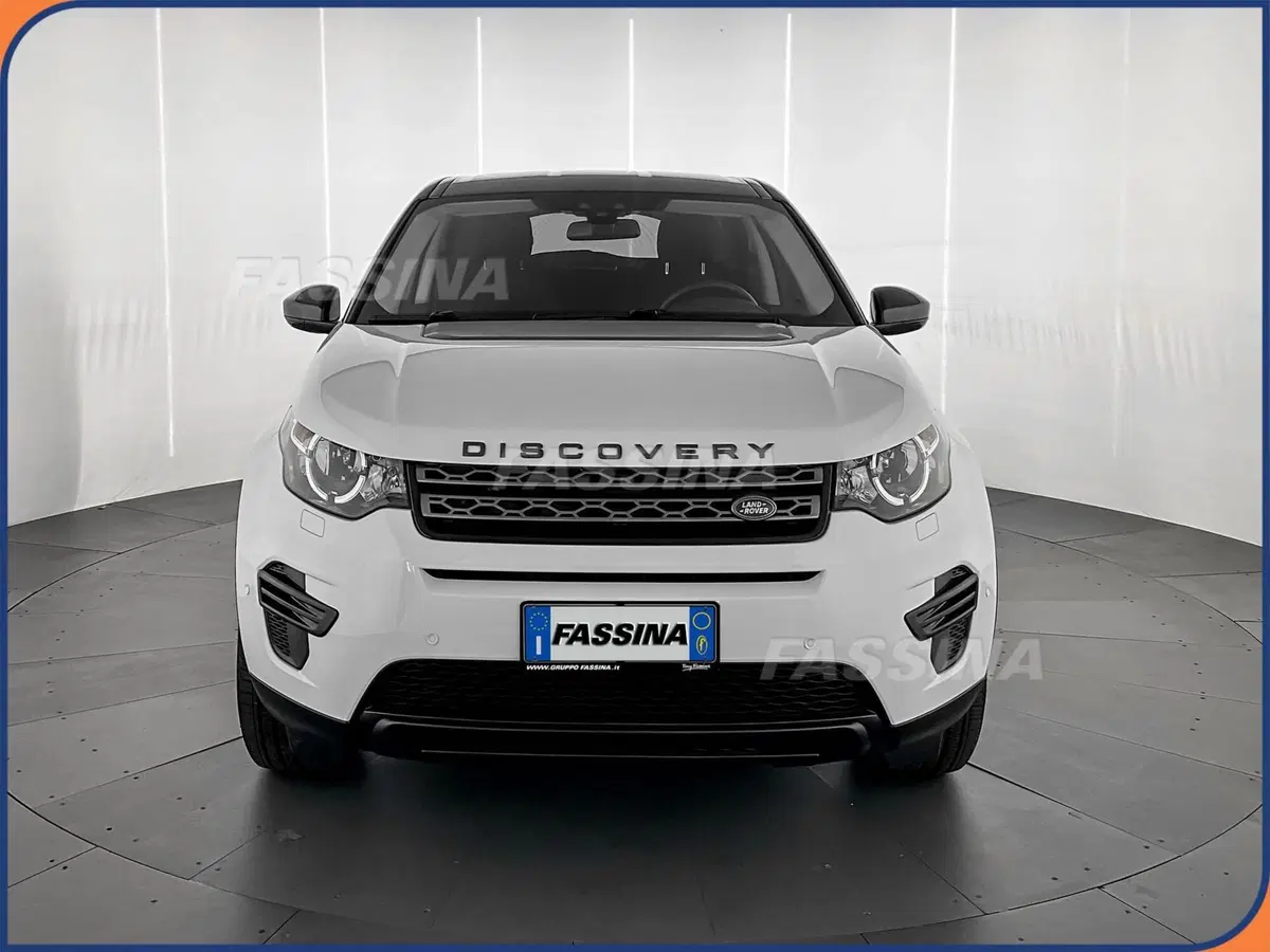 Land Rover Discovery Sport usata a Milano (2)