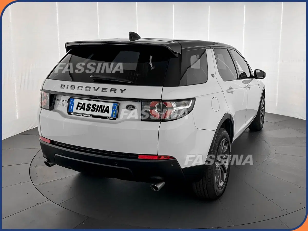 Land Rover Discovery Sport usata a Milano (6)