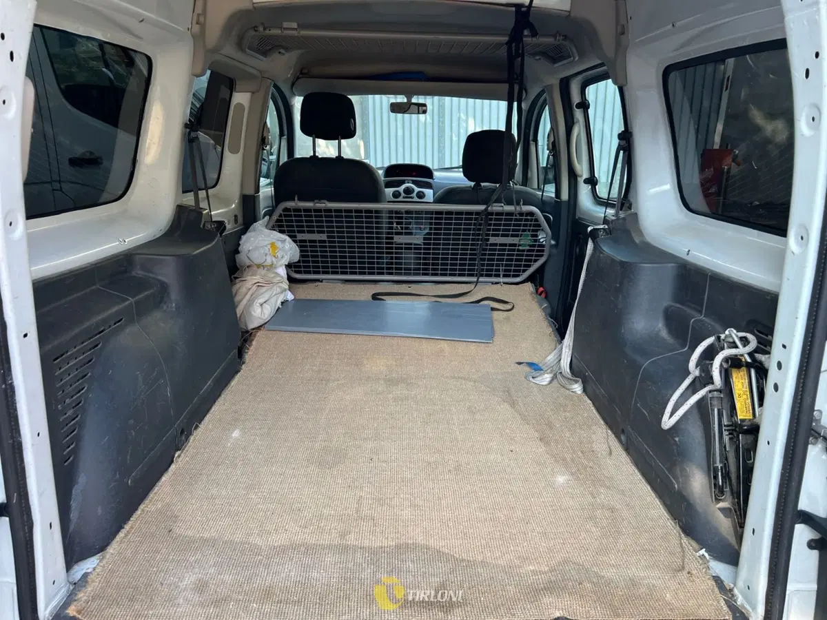 Renault Kangoo usata a Milano (12)