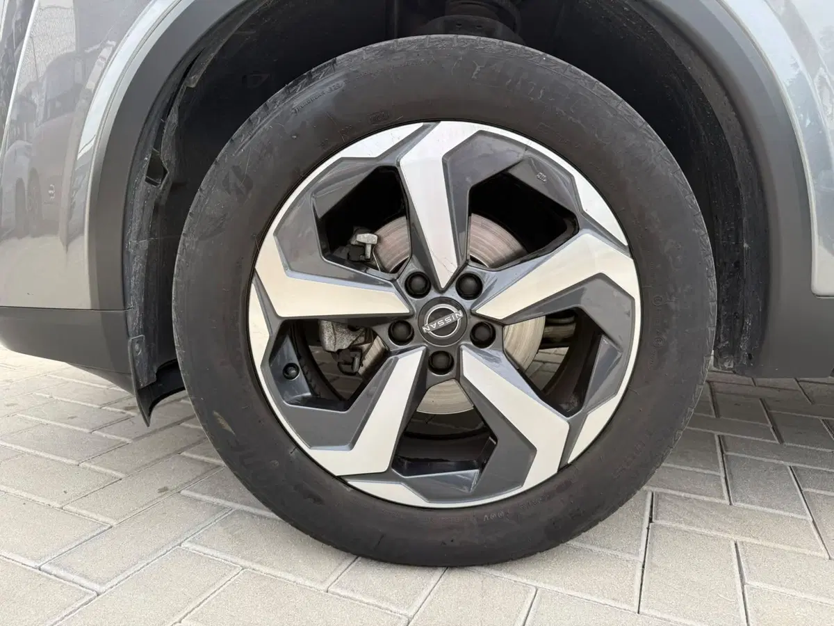 Nissan Qashqai usata a Massa-Carrara (17)