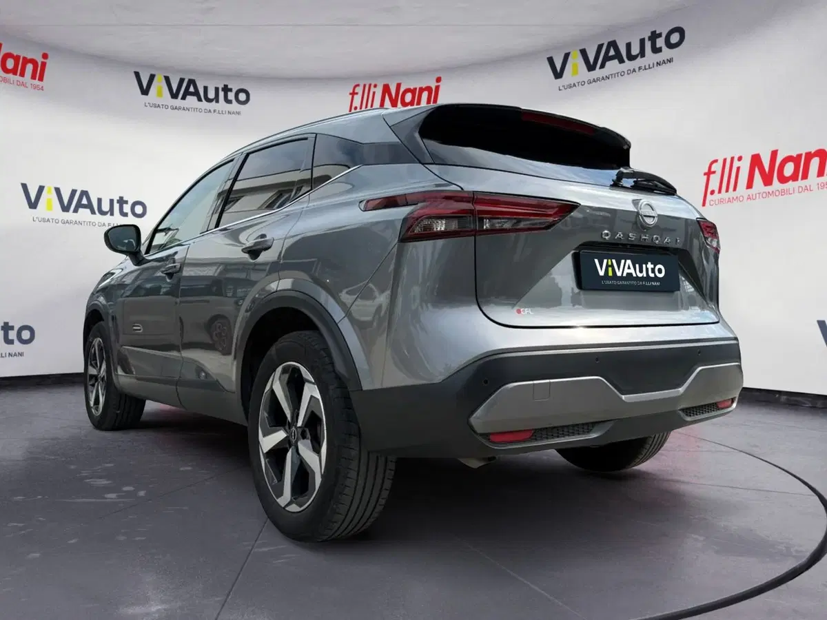 Nissan Qashqai usata a Massa-Carrara (19)