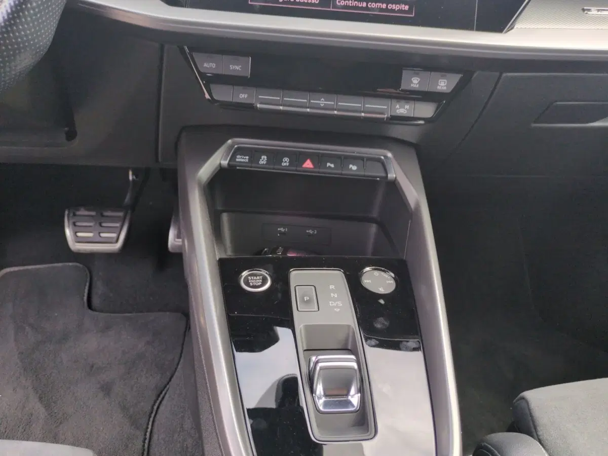 Audi A3 Sportback usata a Agrigento (10)