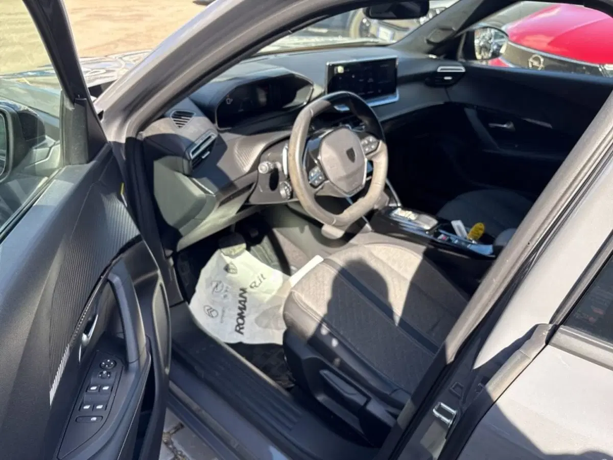 Peugeot 2008 usata a Foggia (15)