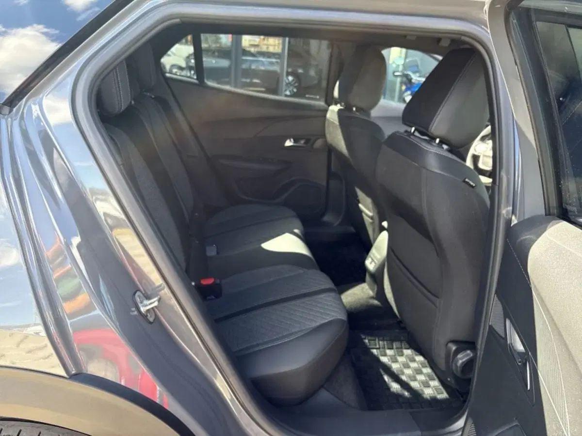 Peugeot 2008 usata a Foggia (16)