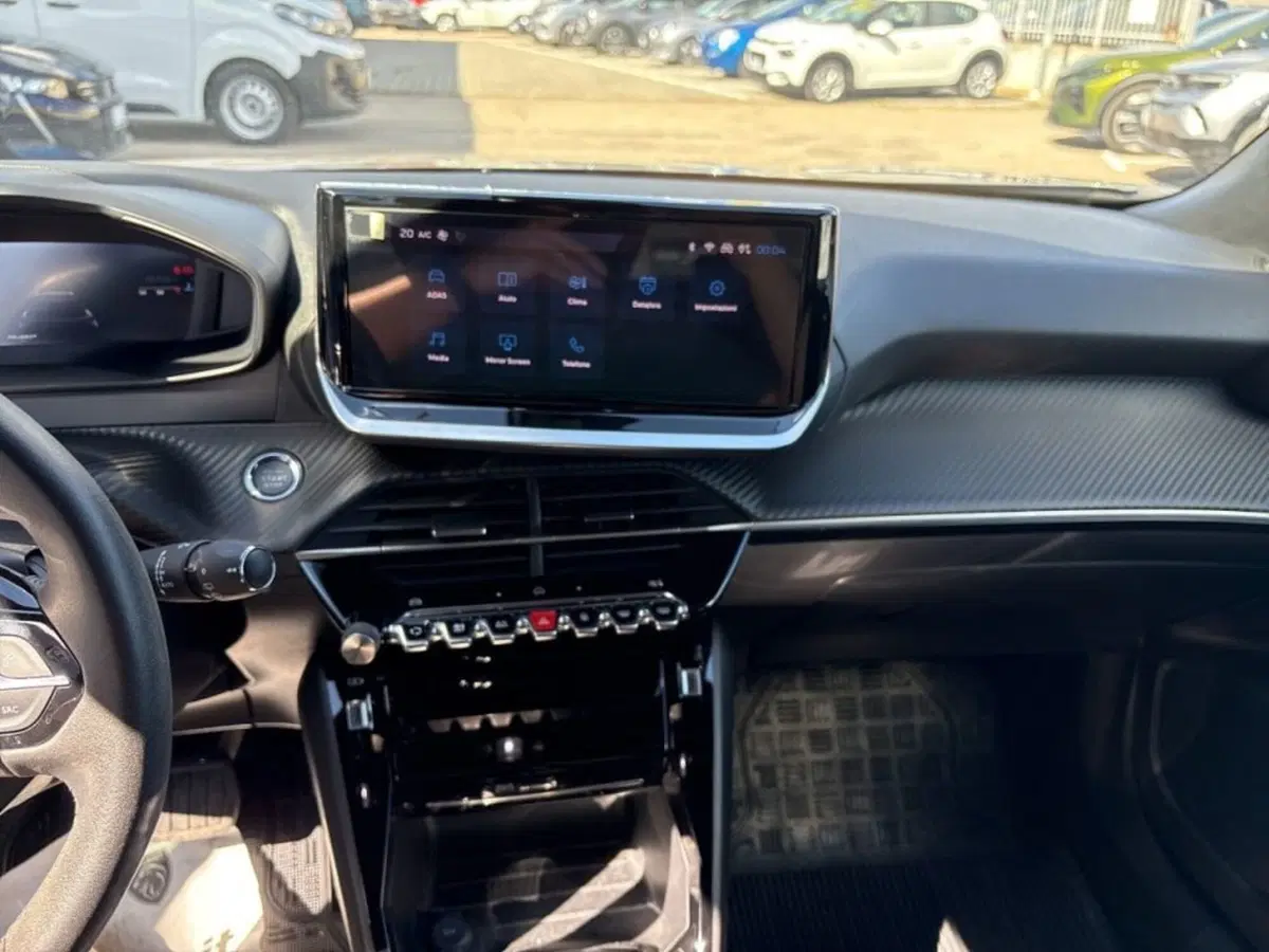 Peugeot 2008 usata a Foggia (18)