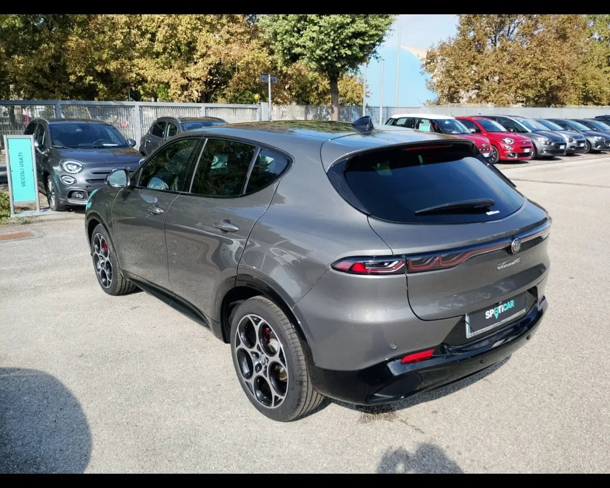 Alfa Romeo Tonale nuova a Ravenna (2)