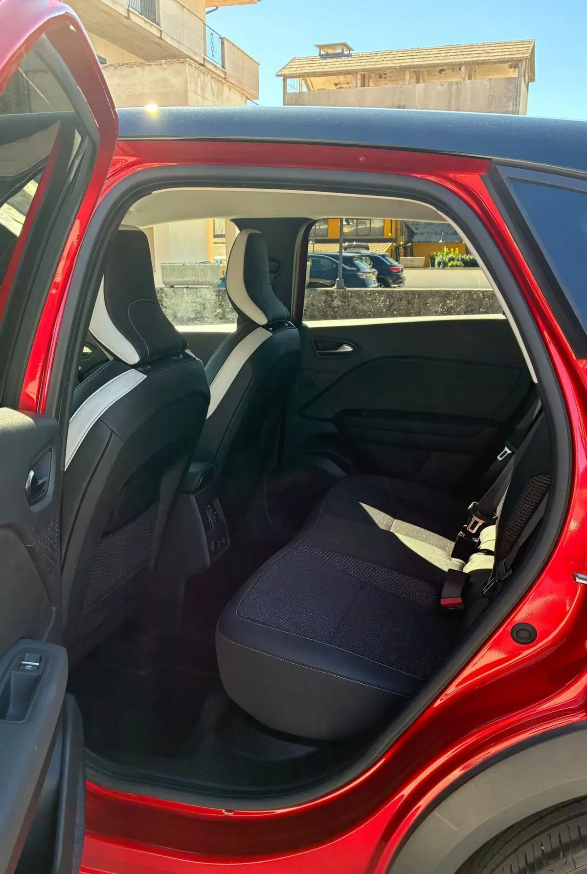 Renault Captur usata a Frosinone (11)
