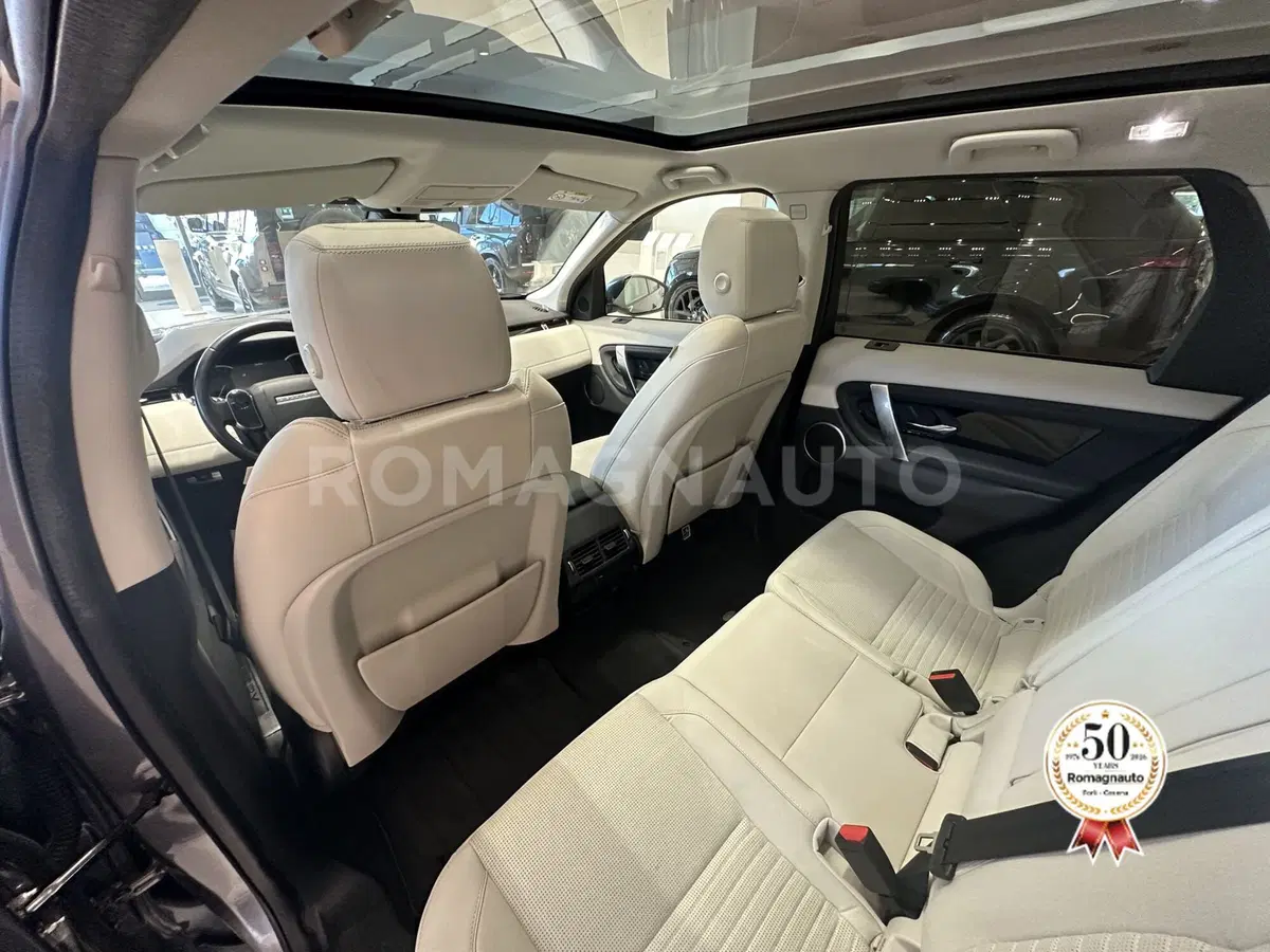 Land Rover Discovery Sport usata a Forlì-Cesena (12)