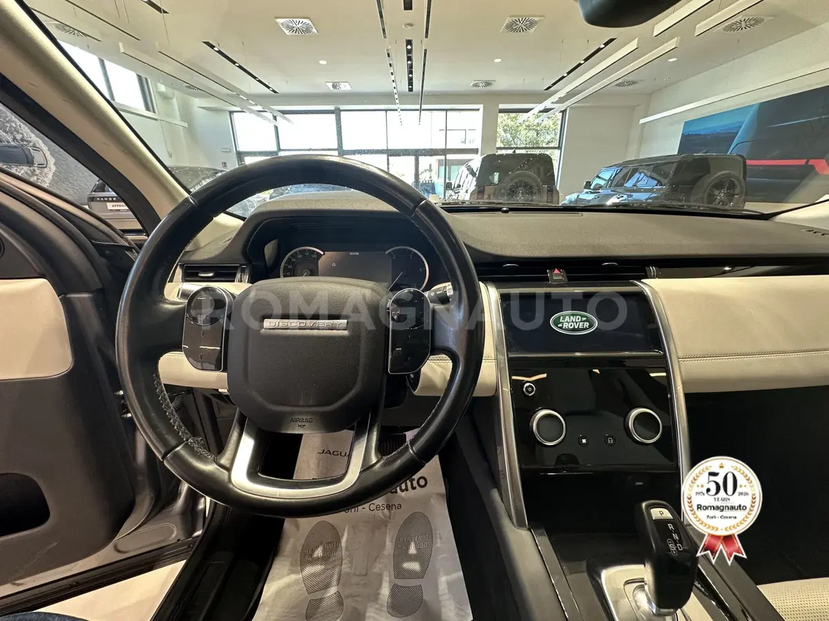 Land Rover Discovery Sport usata a Forlì-Cesena (17)