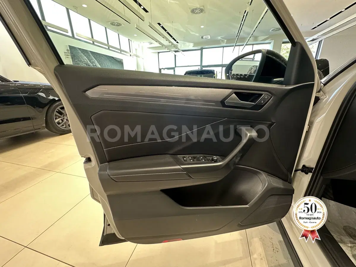 Volkswagen T-Roc usata a Forlì-Cesena (15)