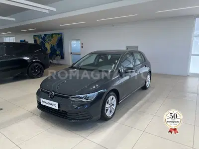 Volkswagen Golf 1.0 TSI EVO Life del 2022 usata a Forli'