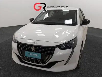 Peugeot 208 PureTech 100 Stop&Start EAT8 5 porte Active Pack del 2022 usata a Alfiano Natta