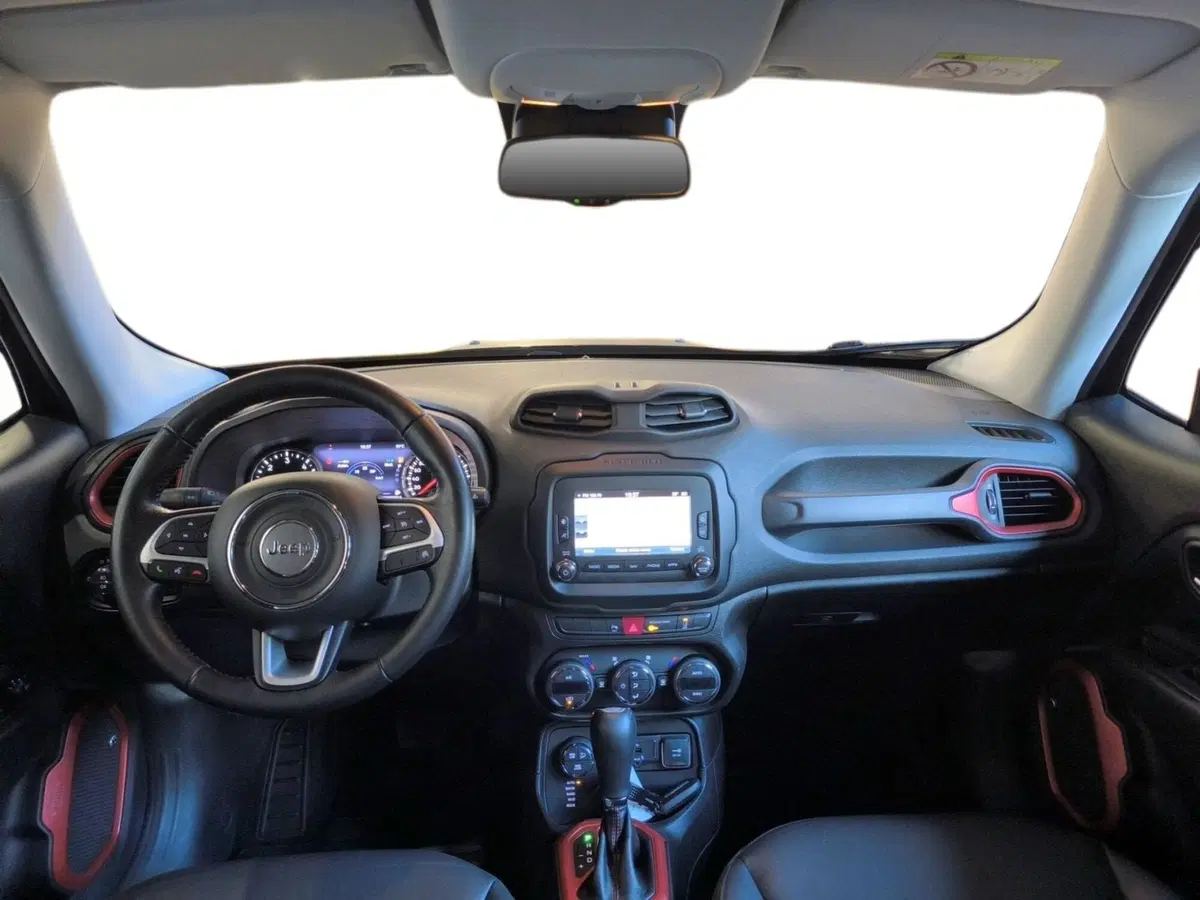 Jeep Renegade usata a Udine (11)