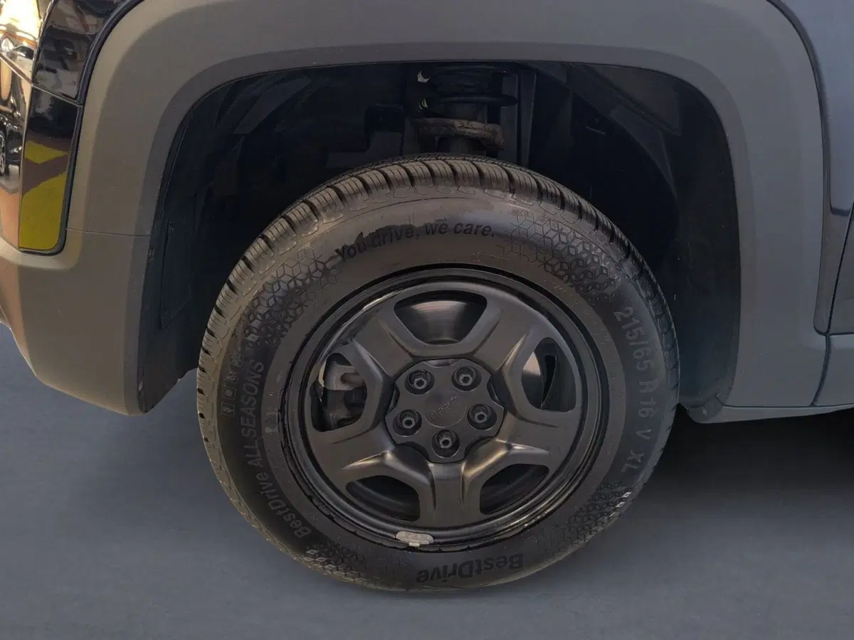 Jeep Renegade usata a Udine (7)