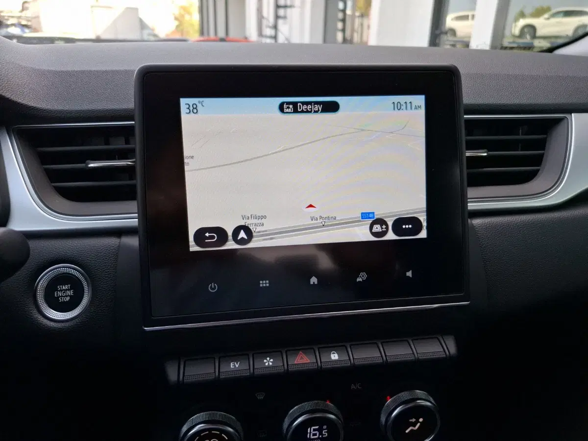 Renault Captur usata a Latina (15)
