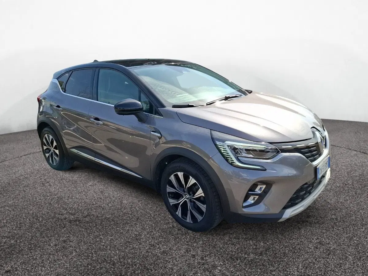 Renault Captur usata a Latina (2)