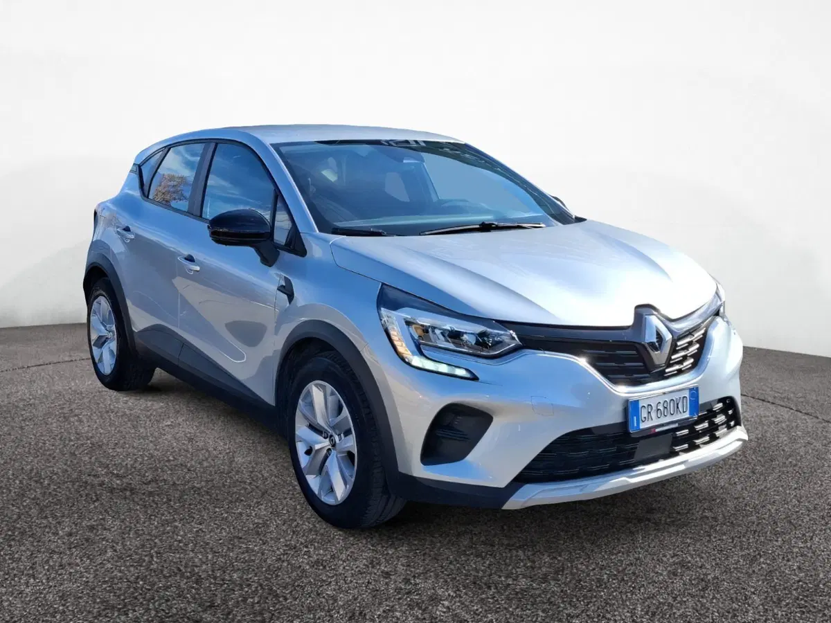 Renault Captur usata a Latina (2)